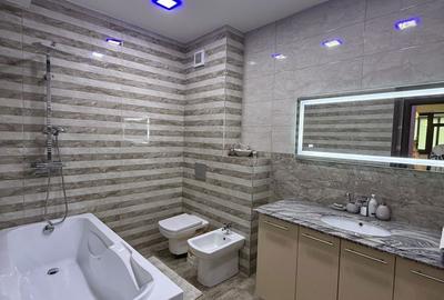 Apartament cu 3 camere decomandat în Central - 7