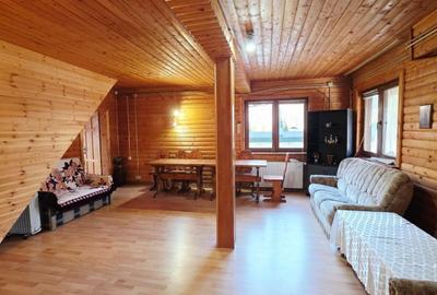 Casă cu 4 camere cu Teren 746 Mp în Moieciu - 2