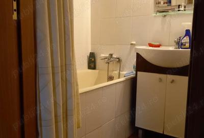 Apartament cu 3 camere decomandat în Drumul Taberei - 6