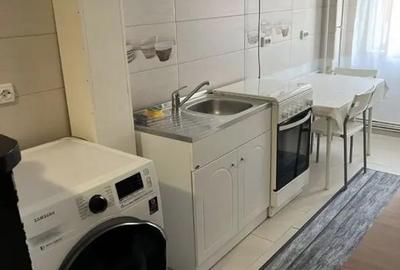 Apartament cu 2 camere decomandat în Cetate - 2