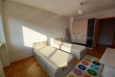 Apartament cu 3 camere decomandat, mobilat în Calea Victoriei - 10