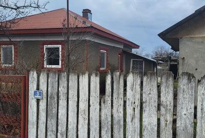 Casă cu 3 camere în Dragoș Vodă - 1
