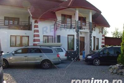 Casa / Vila cu 6 camere de vanzare - 1