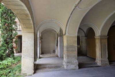 Apartament spectaculos  de vânzare în Palatul Teleki – Clădire monument  istoric - 5