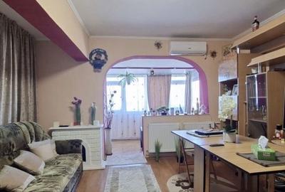 Apartament cu 4 camere în Central - 2