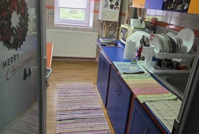 Apartament cu 4 camere decomandat în Zimnicea - 6