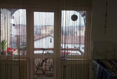 Apartament cu 2 camere nedecomandat în Central