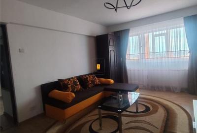Apartament cu 2 camere decomandat în Malu Roșu