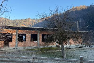 Spațiu comercial, în Moieciu - 1