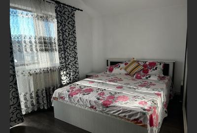 Casă cu 8 camere cu Canalizare în Drăguțești - 5