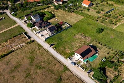 Teren Construcții intravilan de 657 mp, în Dealuri Oradea - 1
