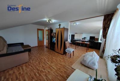 Casă individuală cu 6 camere cu Garaj în Copou - 6