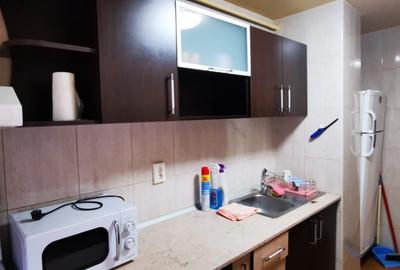 Garsonieră decomandată, mobilată în Km 4-5 - 6