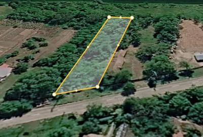 Teren de 900 mp, în Nuci - 2