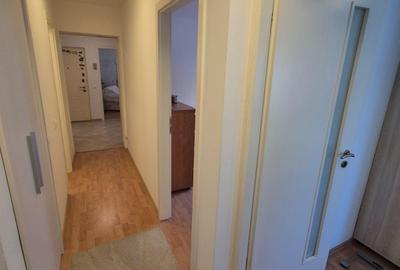 Apartament cu 3 camere decomandat în Titan - 6