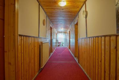 Casă individuală cu 21 camere cu Teren 1137 Mp în Moieciu - 33