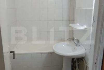Apartament cu 2 camere decomandat în Nicolina - 4