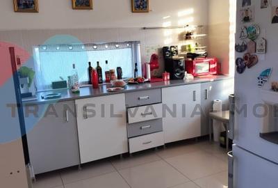 Casa P+1 la intrarea in Chinteni, cu 3 dormitoare, 2 locuri de parcare - 5