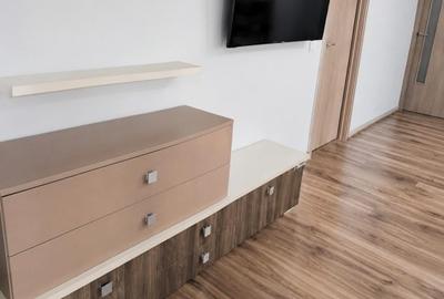Apartament cu 3 camere semidecomandat în Florești - 4