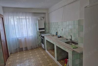 Apartament de Inchiriat. - 3