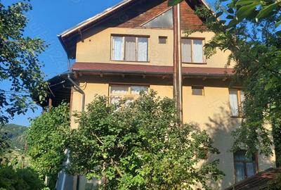 Casă cu 8 camere în Drajna - 6
