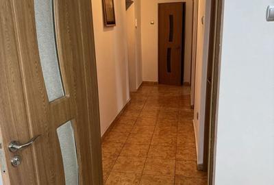 Apartament cu 2 camere decomandat în Bârlad - 3