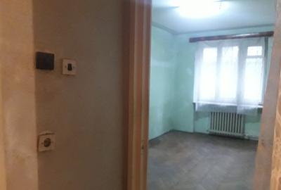 Apartament cu 2 camere decomandat în George Enescu