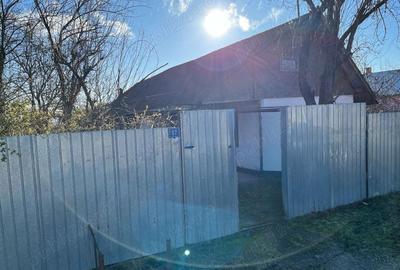 Casă cu 3 camere cu Teren 2000 Mp în Nuci - 1