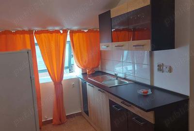 Spațiu comercial, de 370 mp, în Central - 5