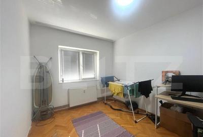 Apartament cu 3 camere decomandat în Lipovei - 3