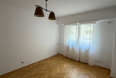 Apartament cu 3 camere semidecomandat în Universitate - 6