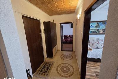 Apartament cu 2 camere decomandat în Florilor - 4