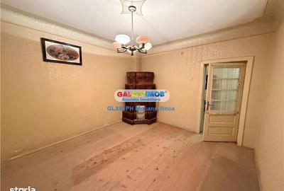 Casă cu 7 camere cu Teren 400 Mp în Traian - 10