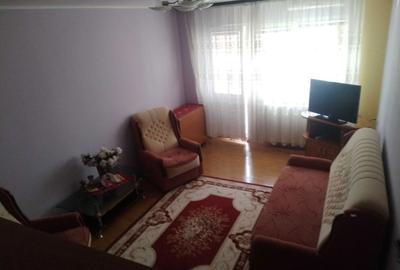 Apartament cu 3 camere decomandat în Drumul Taberei - 8