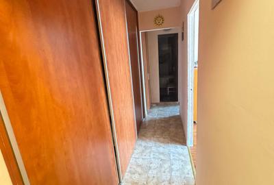 Apartament cu 3 camere decomandat în Gorjului - 2