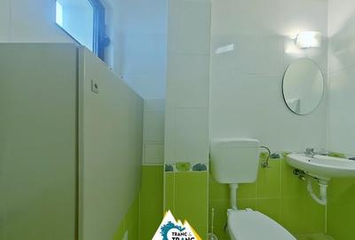 Spa?iu de birouri de 200 mp in cladire de sticla in Micalaca - 3