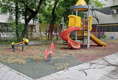 Apartament cu 4 camere semidecomandat în Olteniței - 12