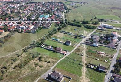 Teren de 2600 mp, în Giroc