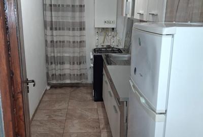 Apartament cu 2 camere decomandat în Lăzărești - 3