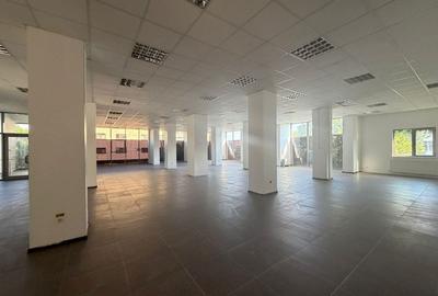 Spațiu comercial, de 350 mp, în Popoveni - 2