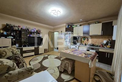 Apartament 3 camere de vanzare etajul 1 cu balcon boxa Gusterita Sibiu - 12