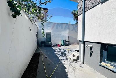 Apartament cu Curte Proprie de 80mp in Bloc Nou - Sector 1 - 3