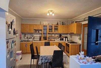 Casa Rahova -Alexandriei 8 camere,364 mp - 5