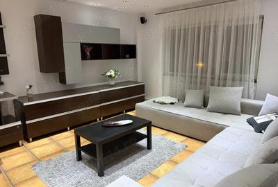 Apartament cu 3 camere decomandat în Cantacuzino