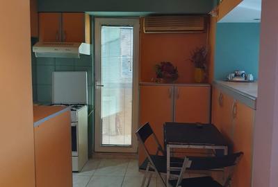 CALARASILOR Matei Basarab,Metrou Muncii,bl MIXT  1993,reabilitat,DECOMANDATA - 5