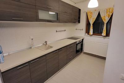 Apartament cu 3 camere decomandat în Central - 8