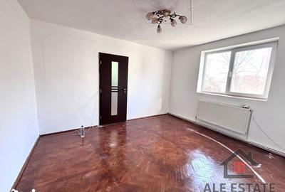 Apartament cu 2 camere în Micro 1
