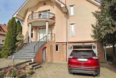 Casă cu 4 camere în Tudor