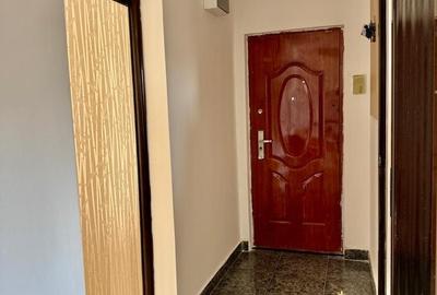 Garsonieră decomandată, mobilată în Decebal - 5