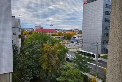 Apartament 3 camere, 80 mp, decomandat, etaj 3/4, Poitiers Apartament 3 camere, 80 mp, decomandat, etaj 3/4, Poitiers - 11